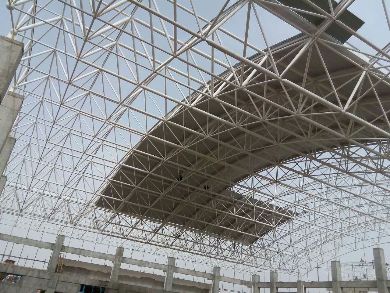 石家庄青岛一汽网架